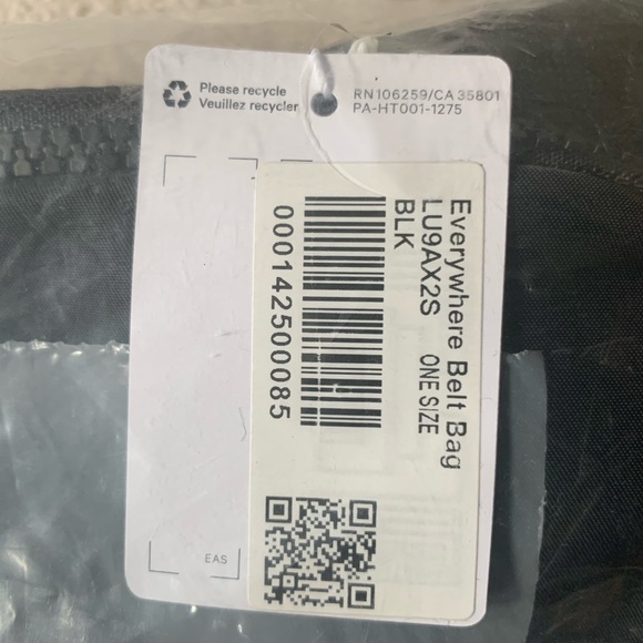 Lululemon Athletica Everywhere belt bag 1L, BLACK - Picture 6 of 13